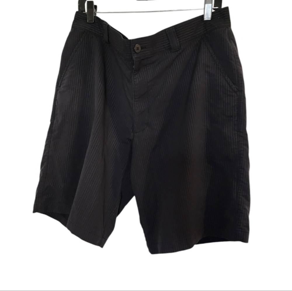 Under armour striped‎ casual shorts
